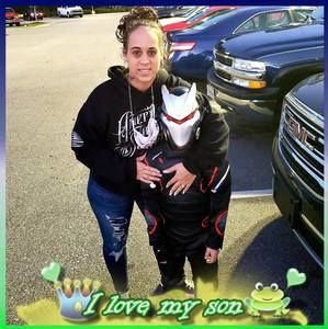 Meet your Posher, Amanda